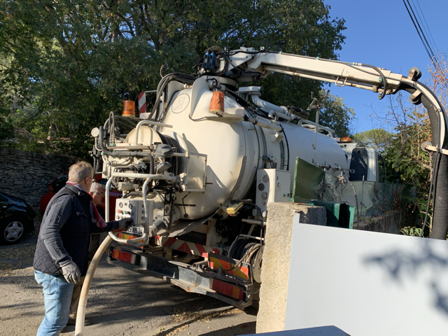 Pompage de fosse septique