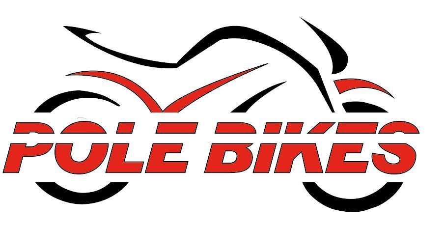 Un logotipo para bicicletas de pértiga con una motocicleta en él.