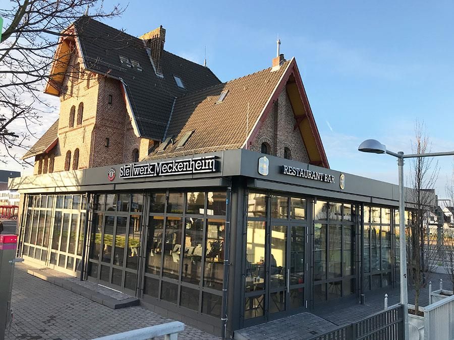 Stellwerk Meckenheim-alu-glasfassade