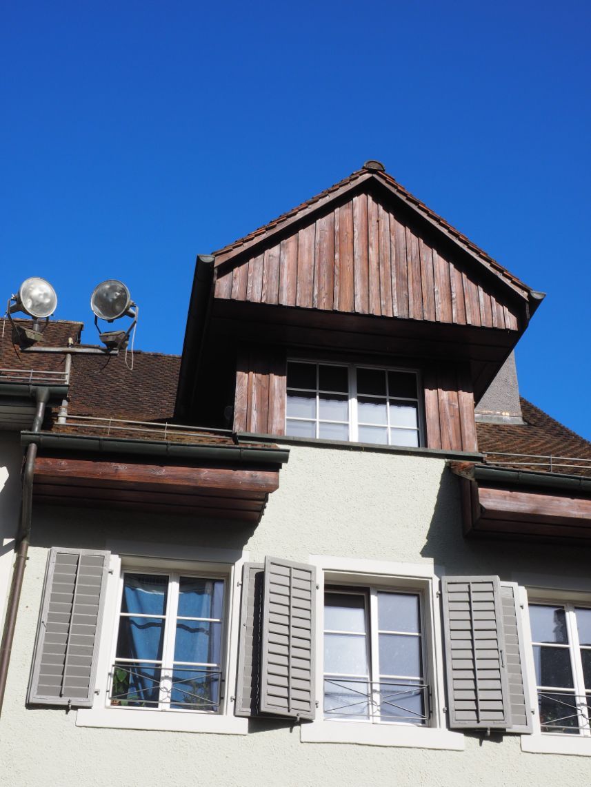 Malerarbetien - Erni AG Baumalerei und Spritzwerk - Bremgarten