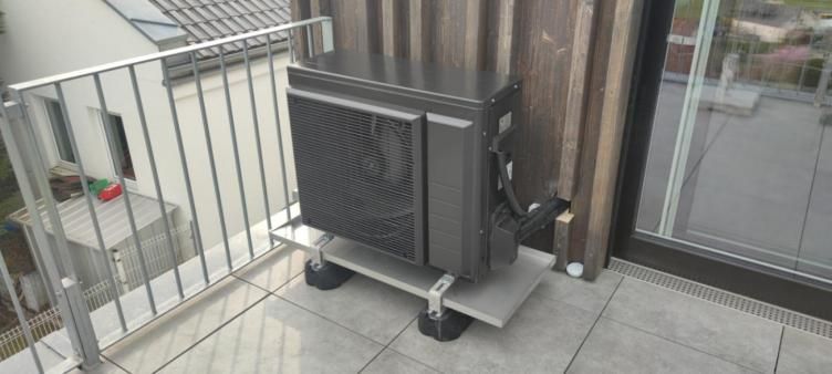 Klimaanlage in schwarz