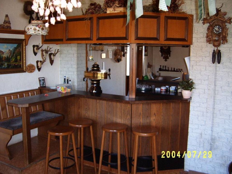 Thekenbereich in der Gaststätte Zur Tanne