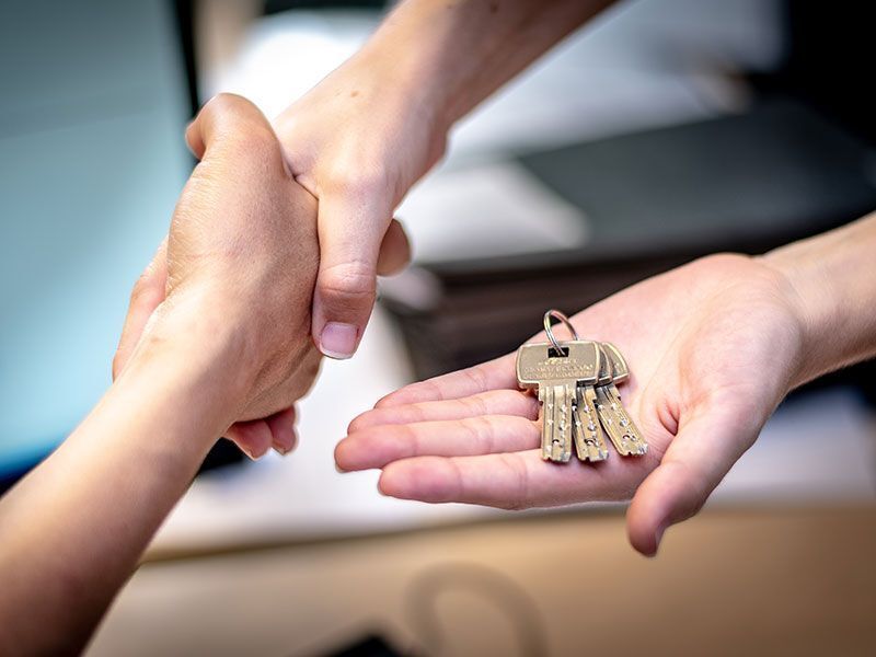 CM-Hausverwaltungen GmbH Schlüsselübergabe