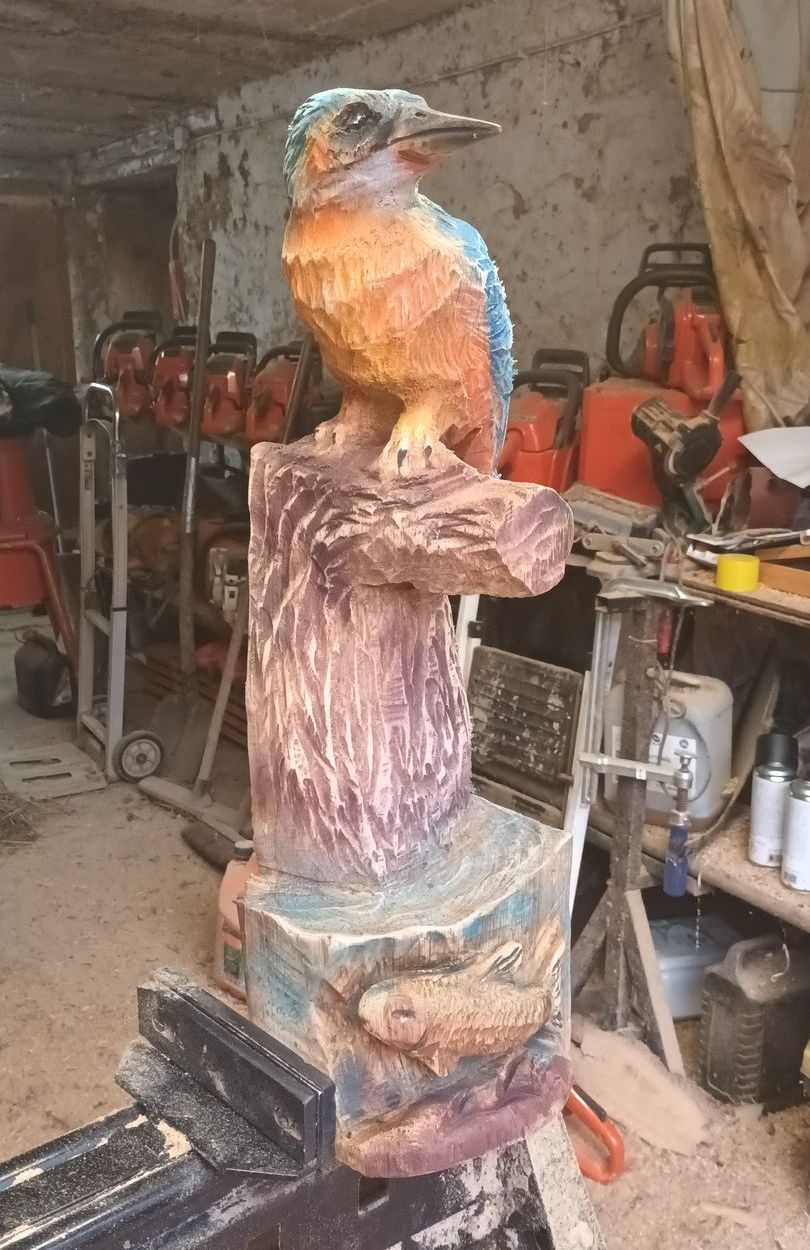 Holzskulptur Eisvogel