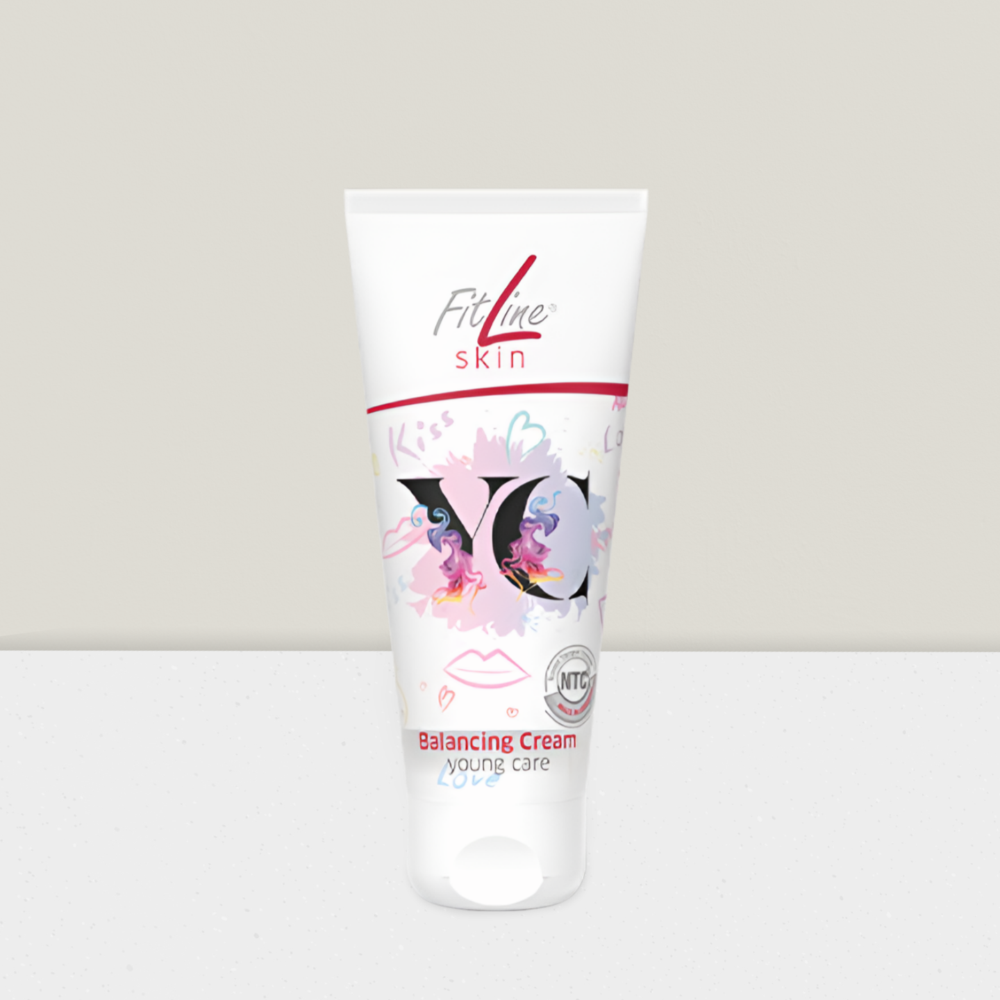 Weiße Kosmetiktube mit hellgrauem Swoosh-Design.