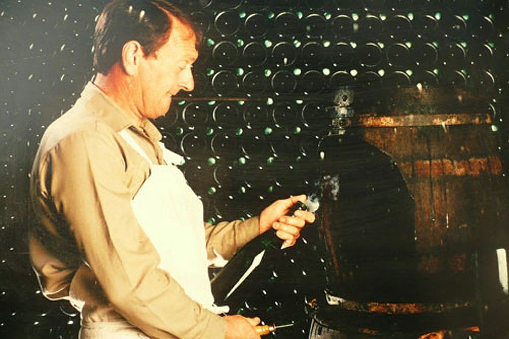 Vins Précieux H. J. Senn SA