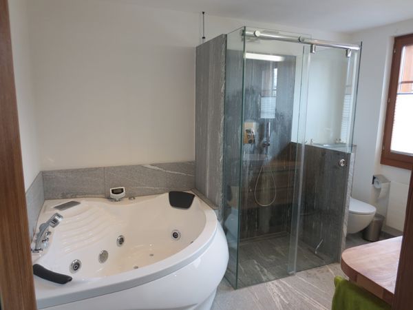 Badezimmer - Keramik - Peter Walker GmbH