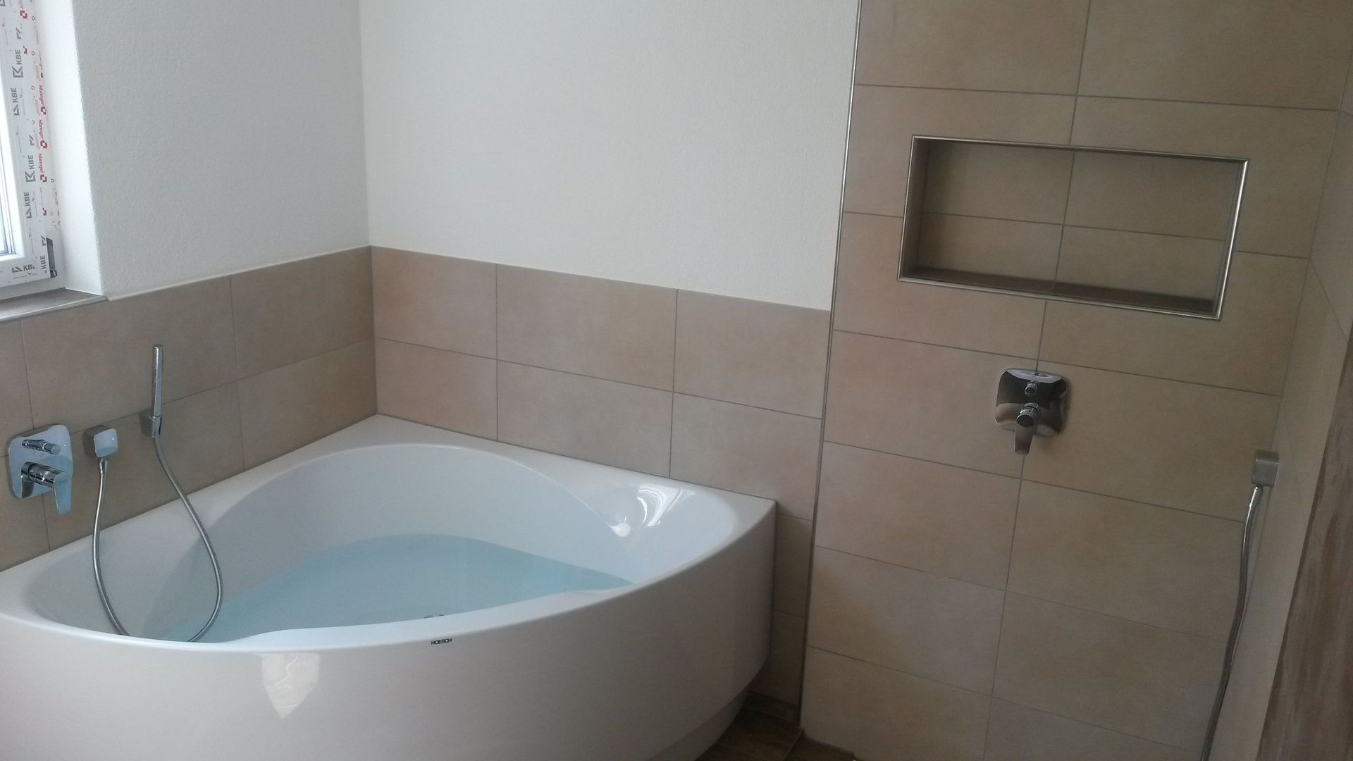 Feinstein-Wandbelag_Peter Walker GmbH