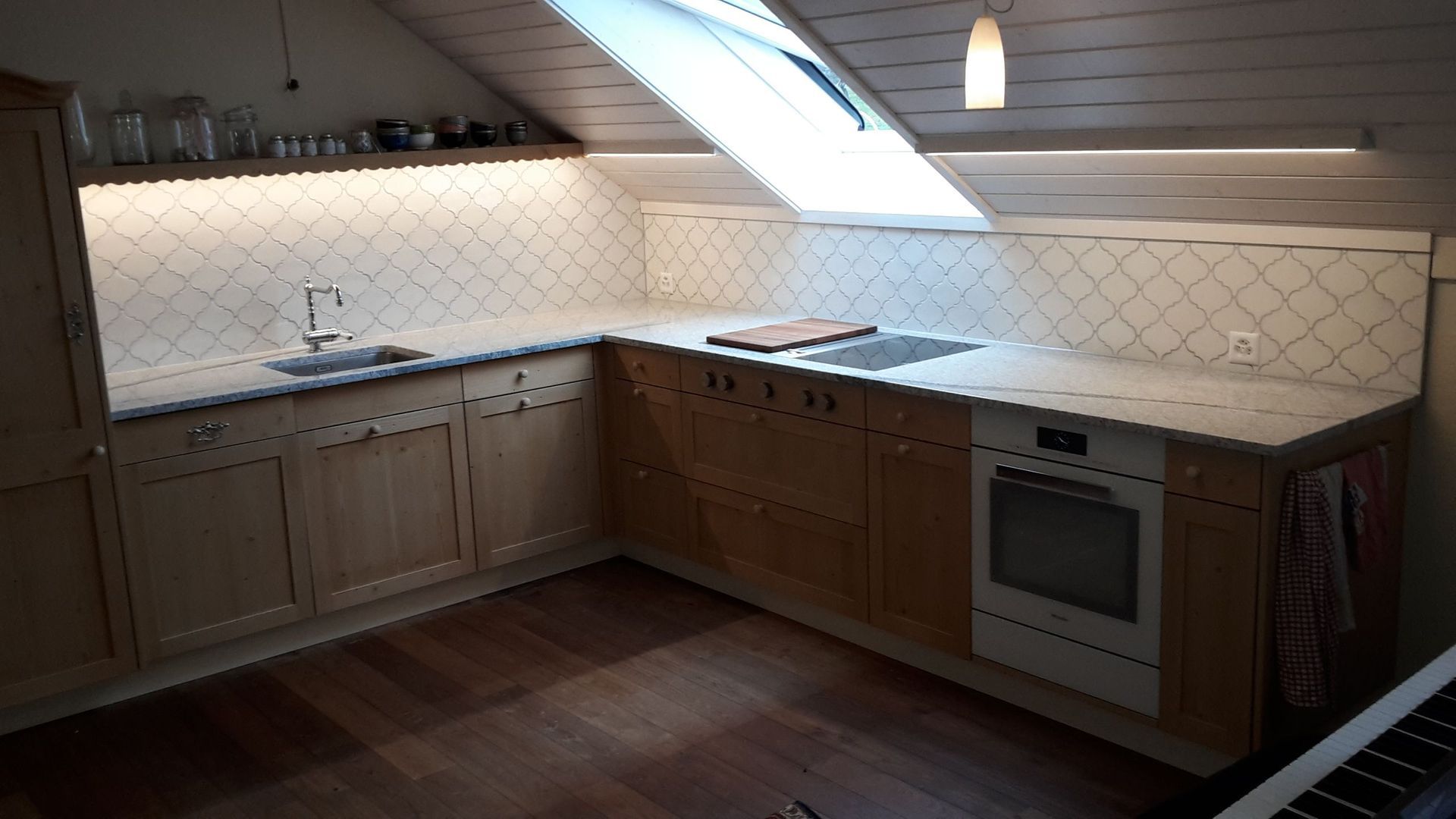 Karteuser Wandbelag Peter walker gmbh