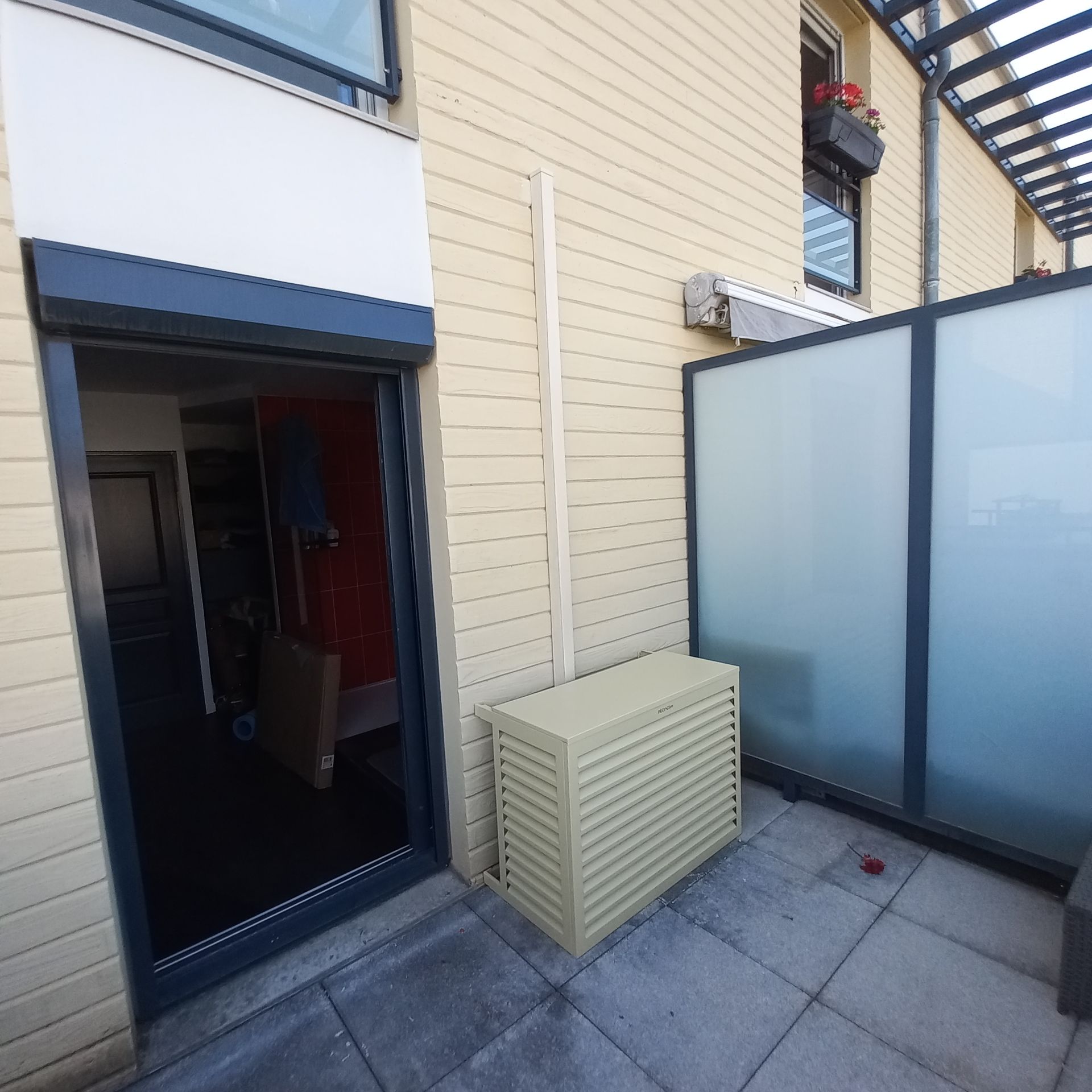 Decoclim climatisation groupe extérieur