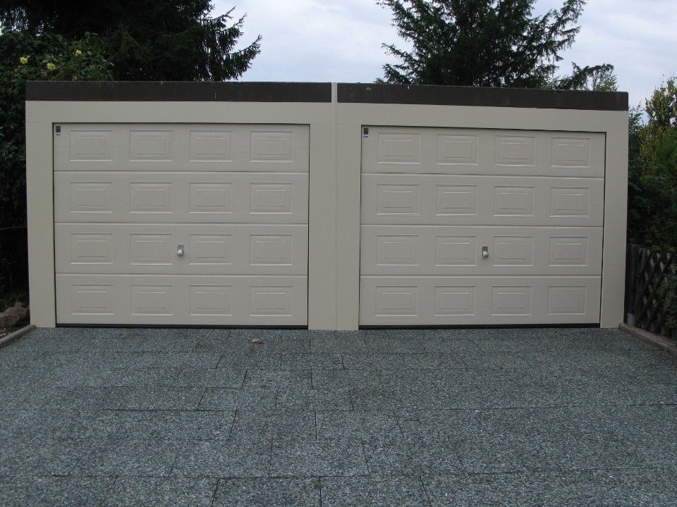 zwei Gararagentore