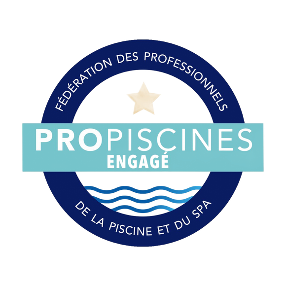 Logo bleu et turquoise de Propiscines Engagé, Fédération des professionnels de la piscine et du spa, avec une étoile dorée