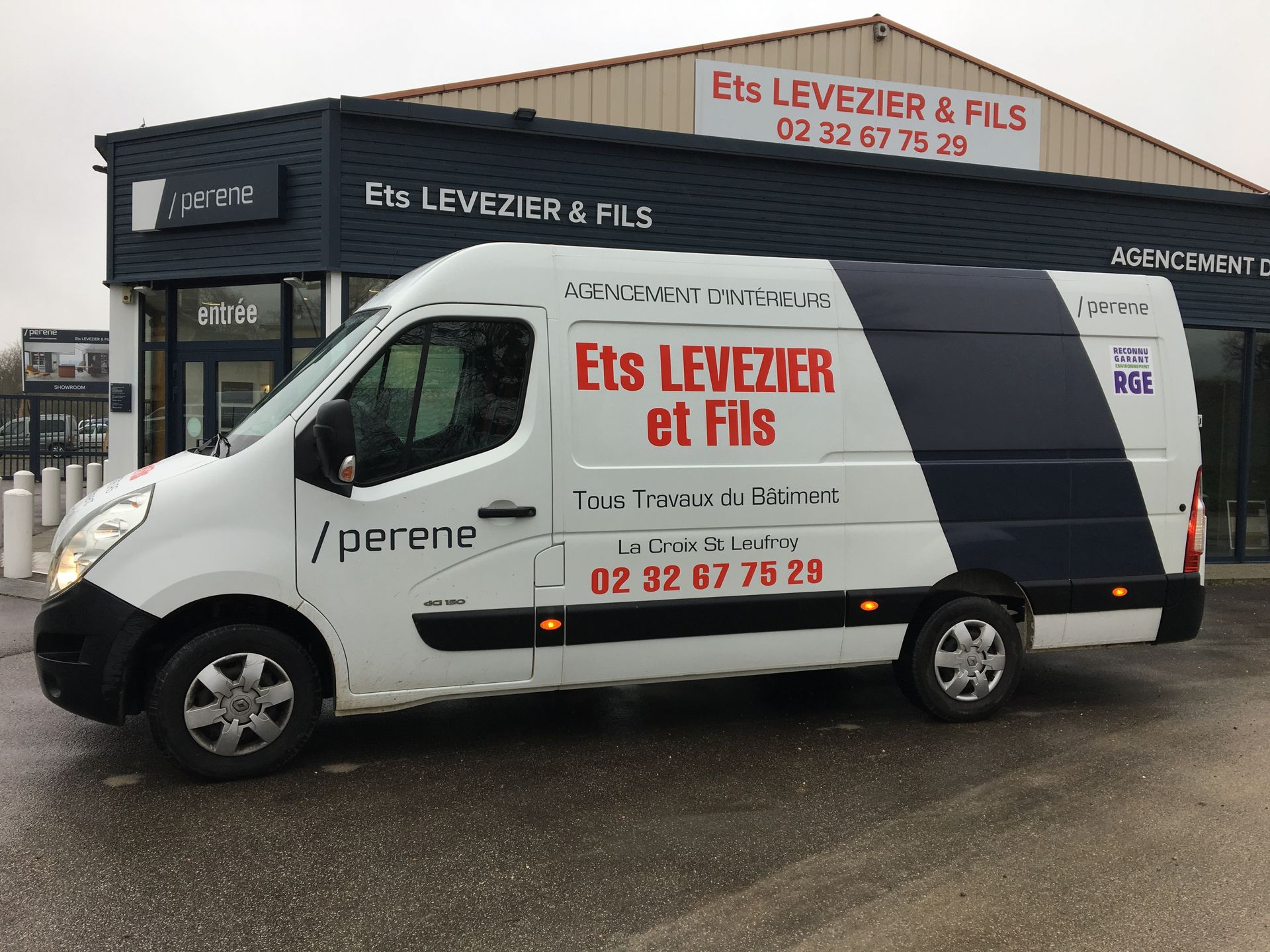Camion des Ets LEVEZIER & Fils