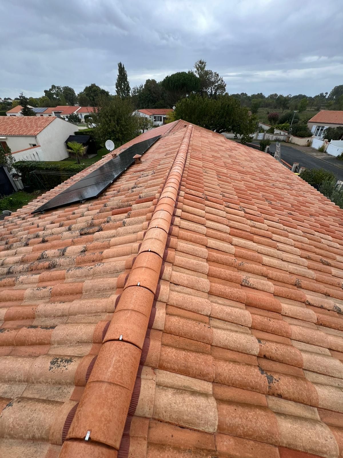 Remplacement de faîtage à Saujon