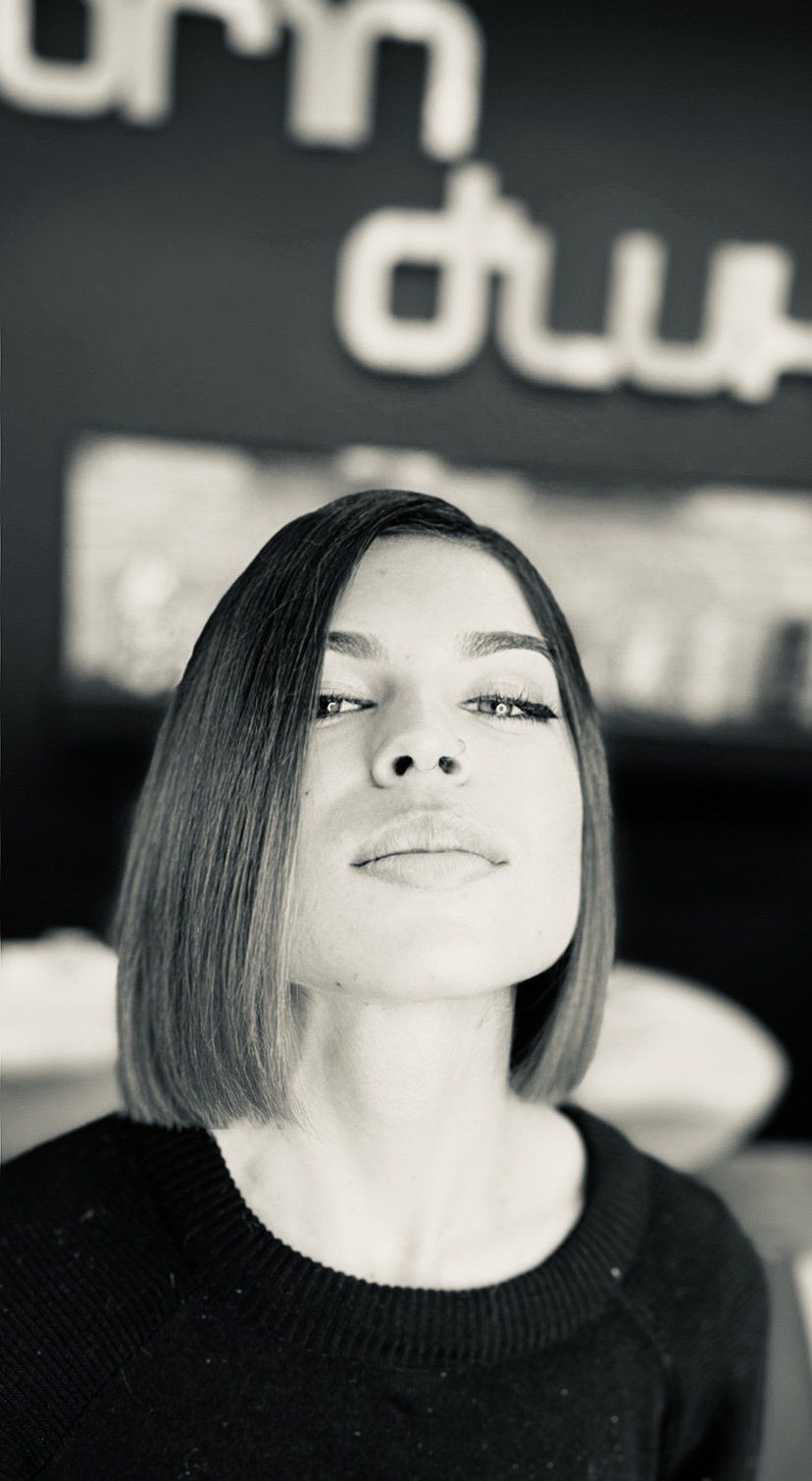 Carré court femme