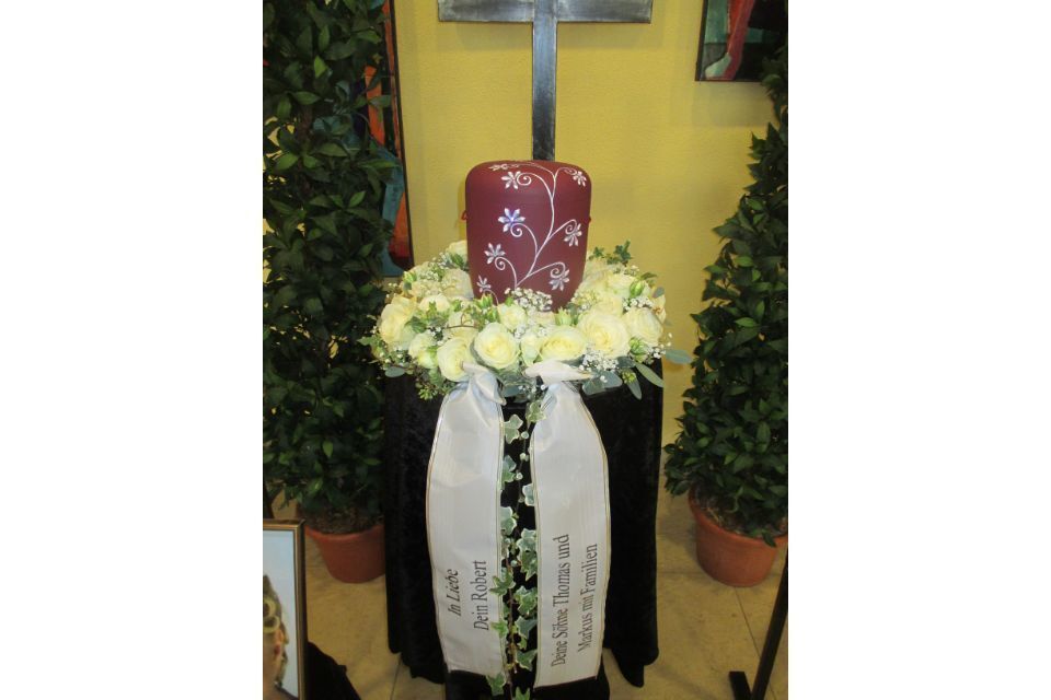 Urne der Armin Probst Bestattungen