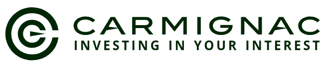 Logotipo de Carmignac: un círculo verde con una «C» en su interior, seguido de «CARMIGNAC» y «INVESTING IN YOUR INTEREST».