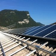 Solaranlage Mollis - Künzli Elektroinstallationen GmbH