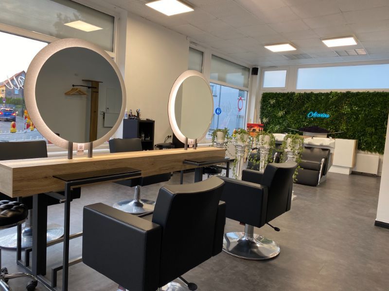 Ihr moderner Friseur Ulm Salon Aloviou