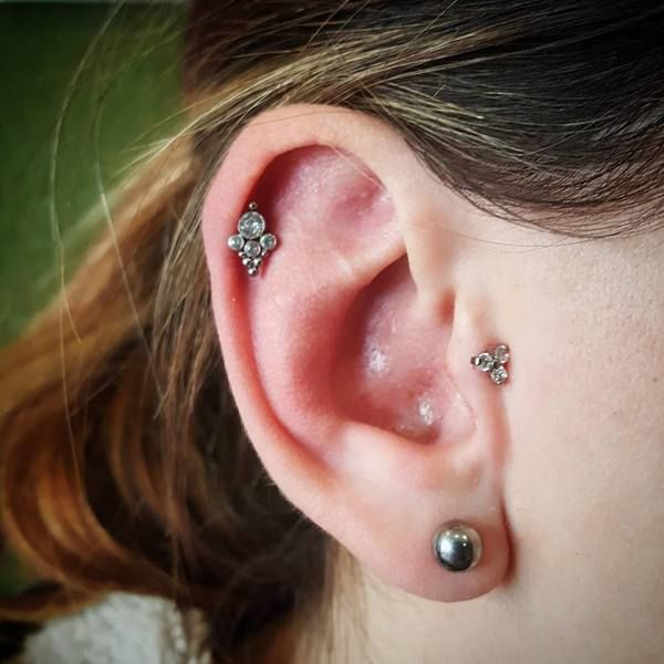 Piercing oreille Targus - boule en argent