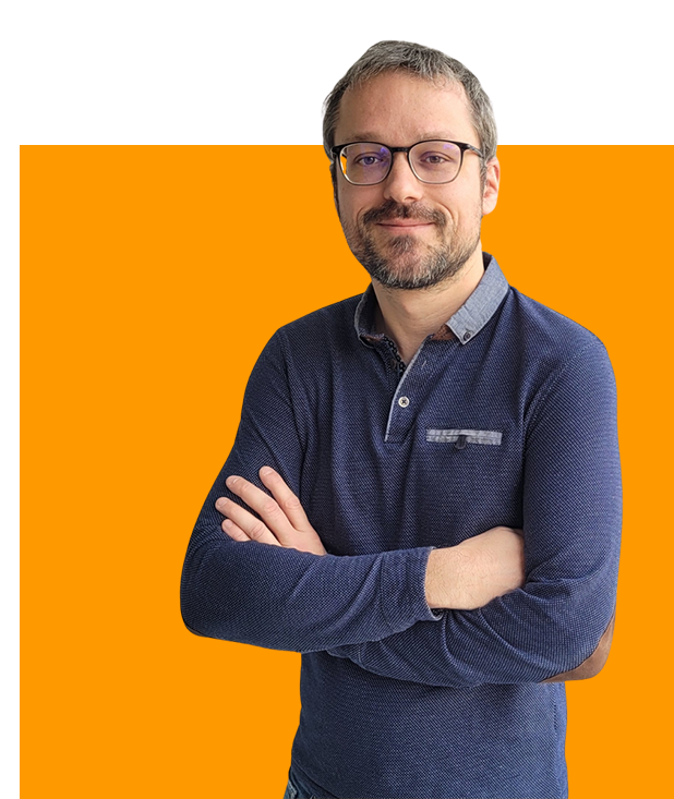 Associé de Procompta, Cl sur fond orange