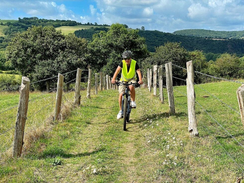 Colonie de vacances en SUISSE NORMANDE 01