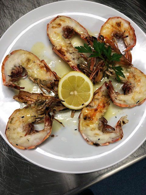 accueil-specialites-portugaises-bresiliennes-la-pyramide-lausanne-vidy-vaud-romandie