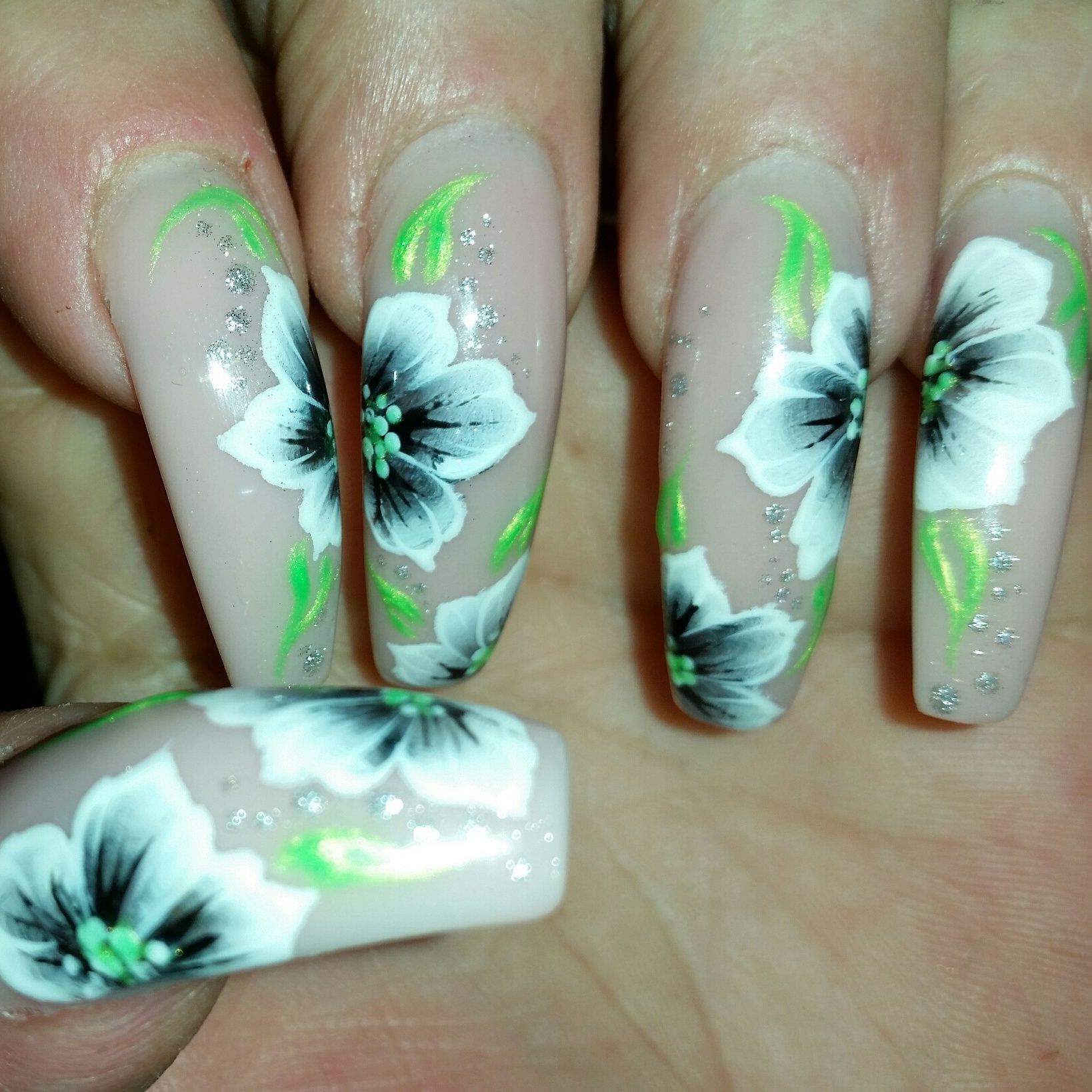 Nageldesign - Diana's Nagel Service - Baar