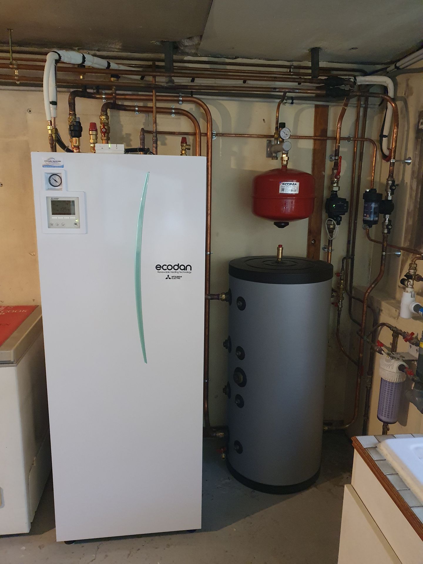 Pompe à chaleur chauffage et production d'eau chaude à Bussy