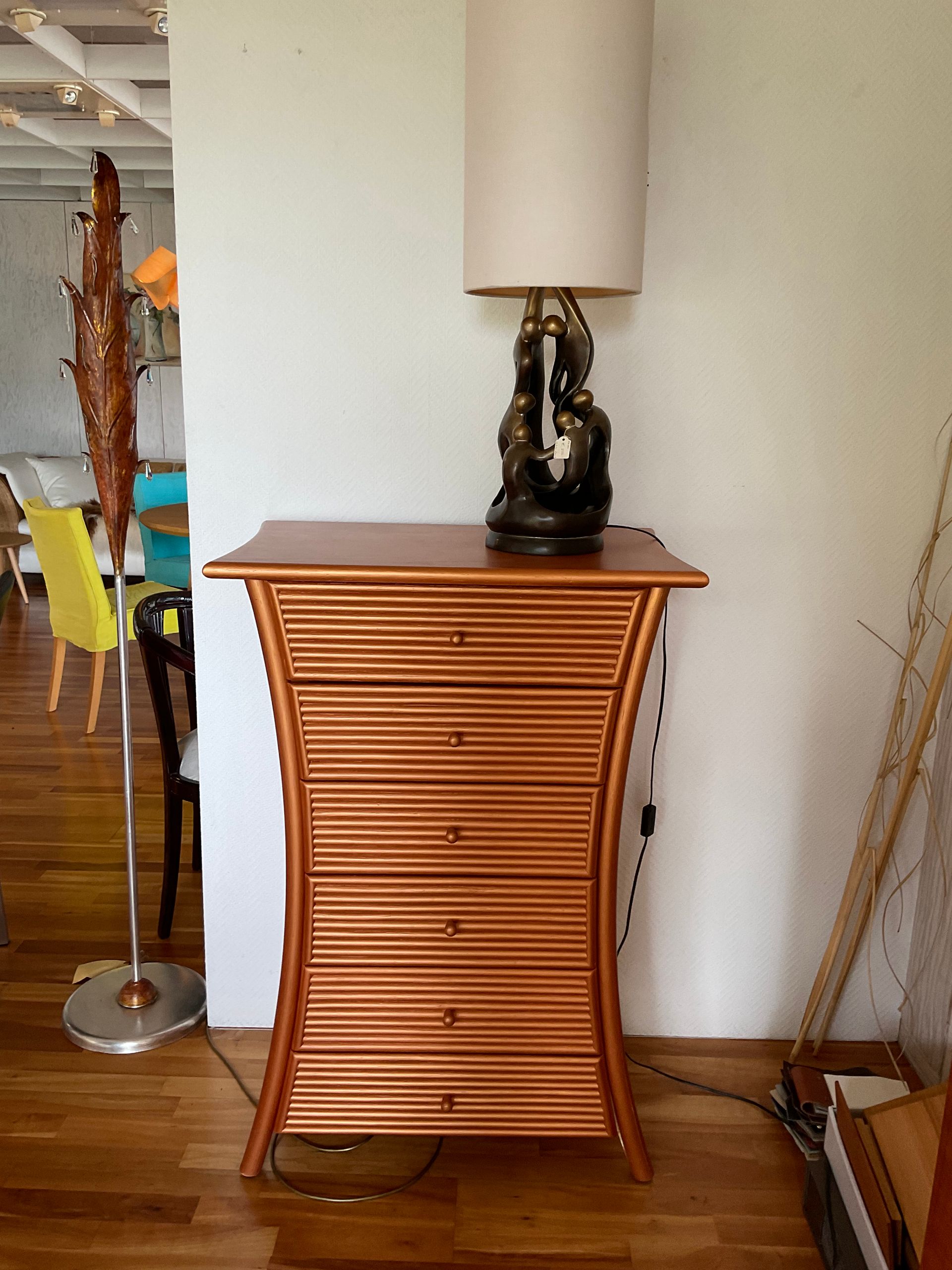 Kommode aus dem Outlet beim Möbelhaus Villa Stulz