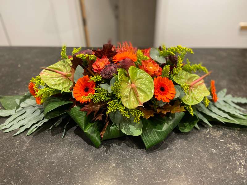 Bloemstuk groen en rood