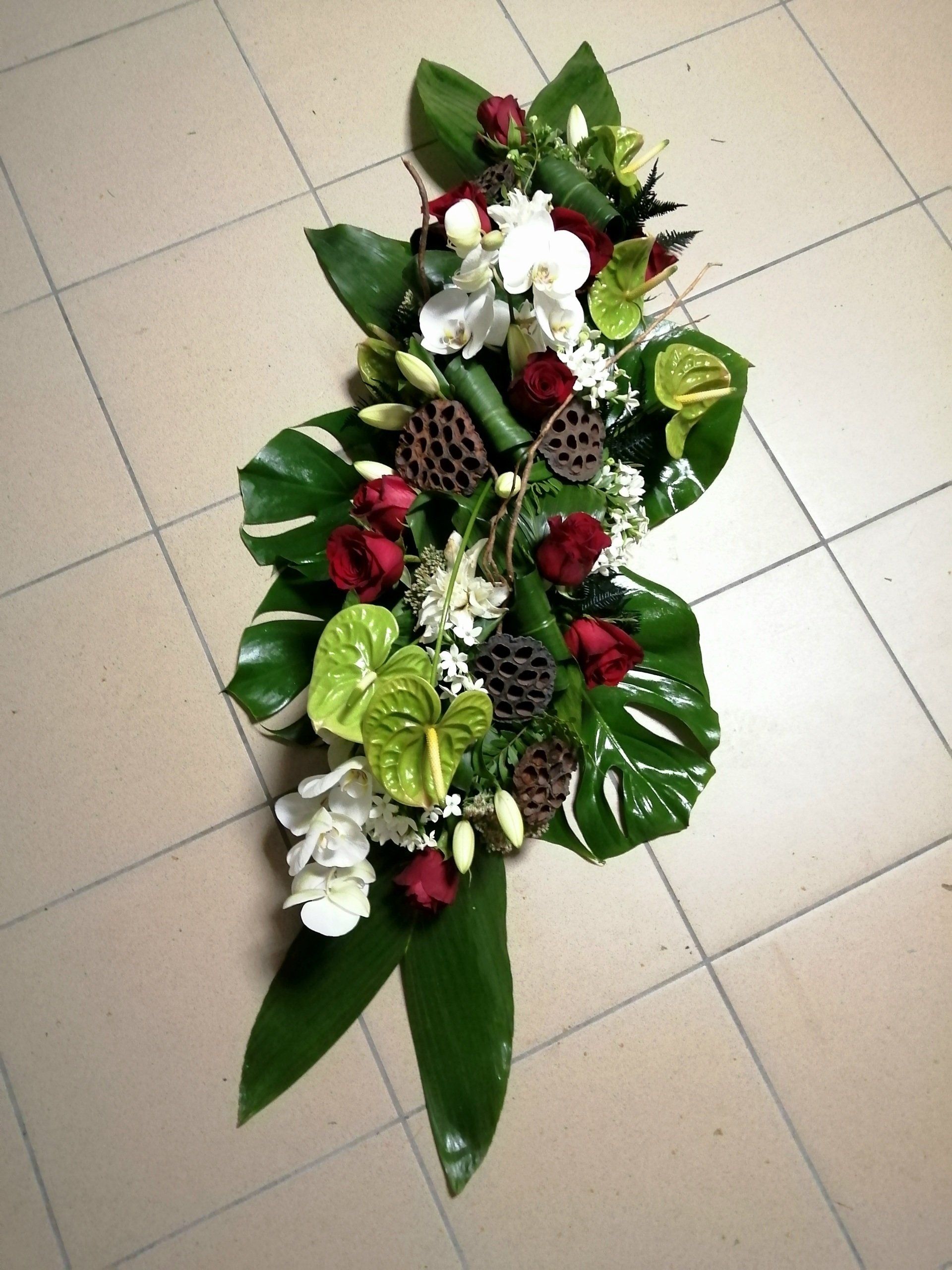 Dessus de cercueil exotique