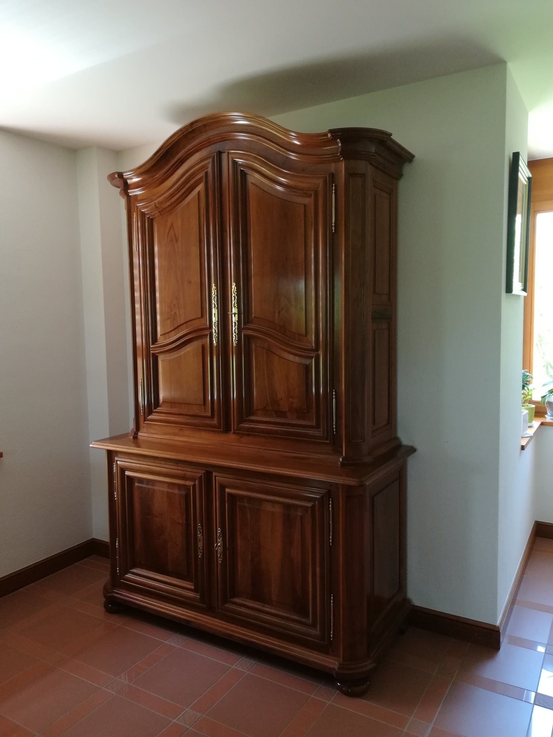 Fabrication d'une armoire, style traditionnel