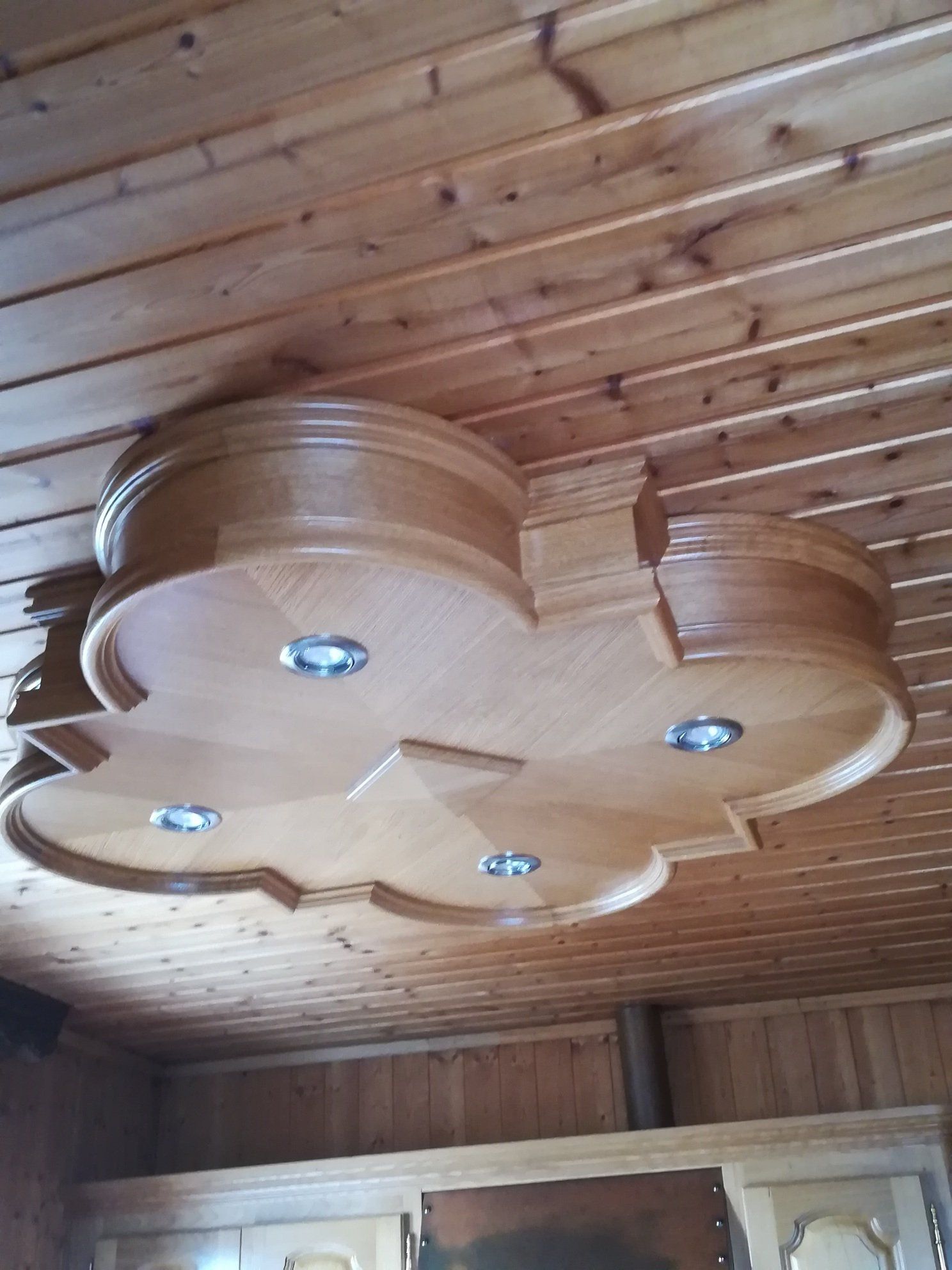 Fabrication de suspension de luminaire