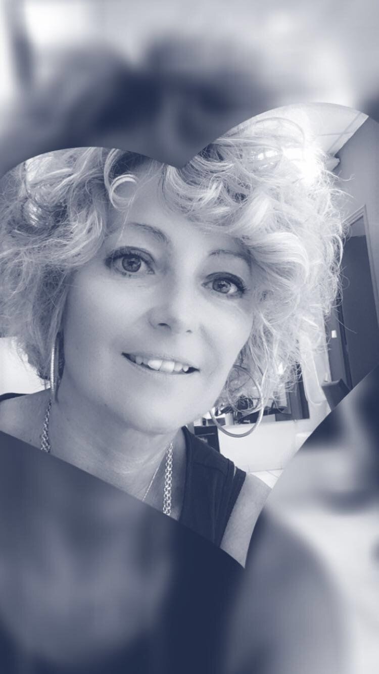 Madame BERNAUD Nelly