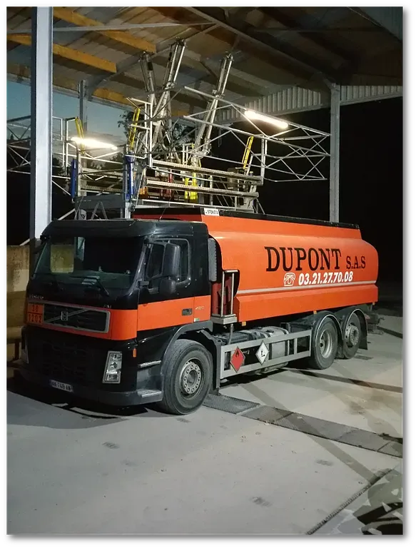 camion de livraison fioul