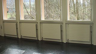 Heizungen in großem Raum