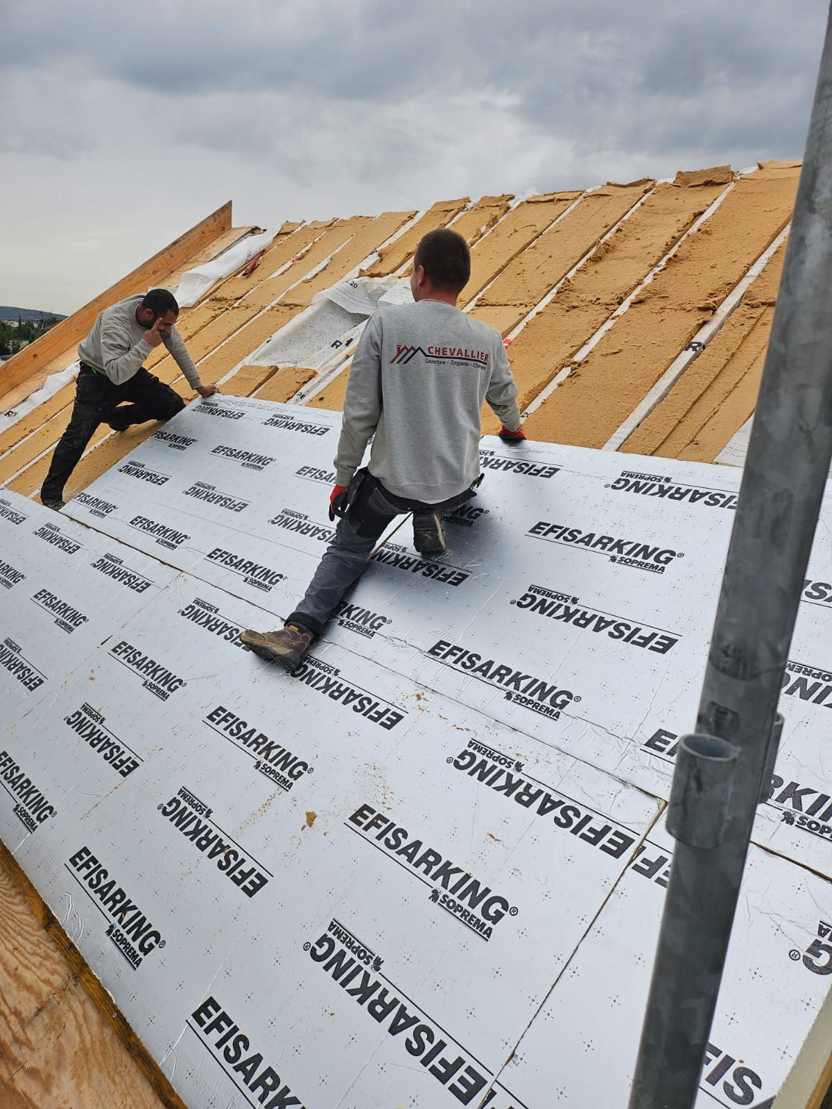 Sarking du côté d'un toit