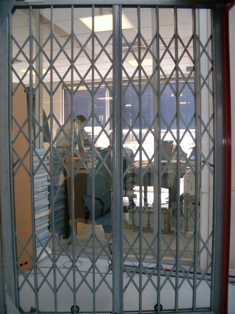 Grille métallique de protection