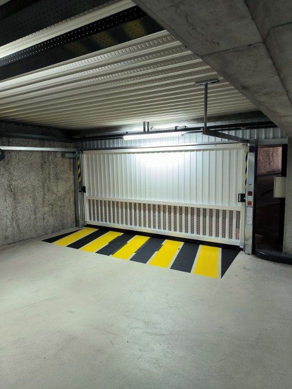 Porte de parking fermée