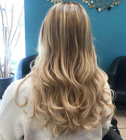 Shampooing coupe et coiffage cheveux longs