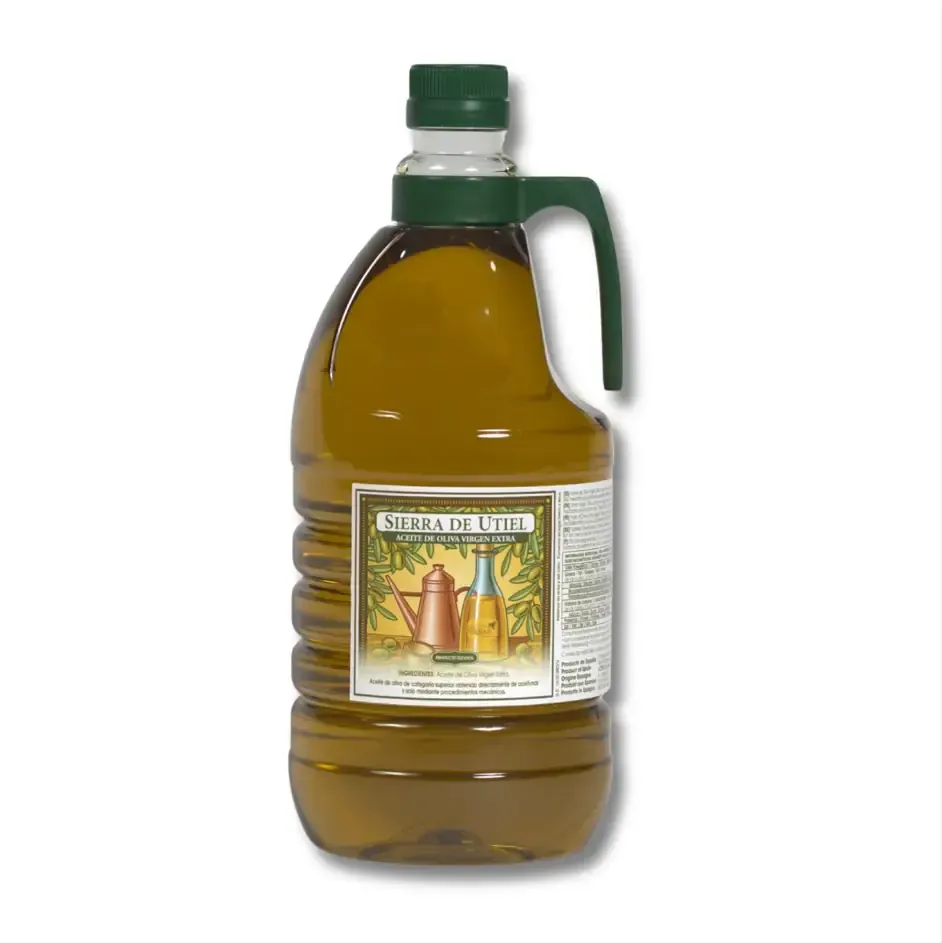 Botella de aceite de oliva con tapón y asa de color verde, etiquetada 