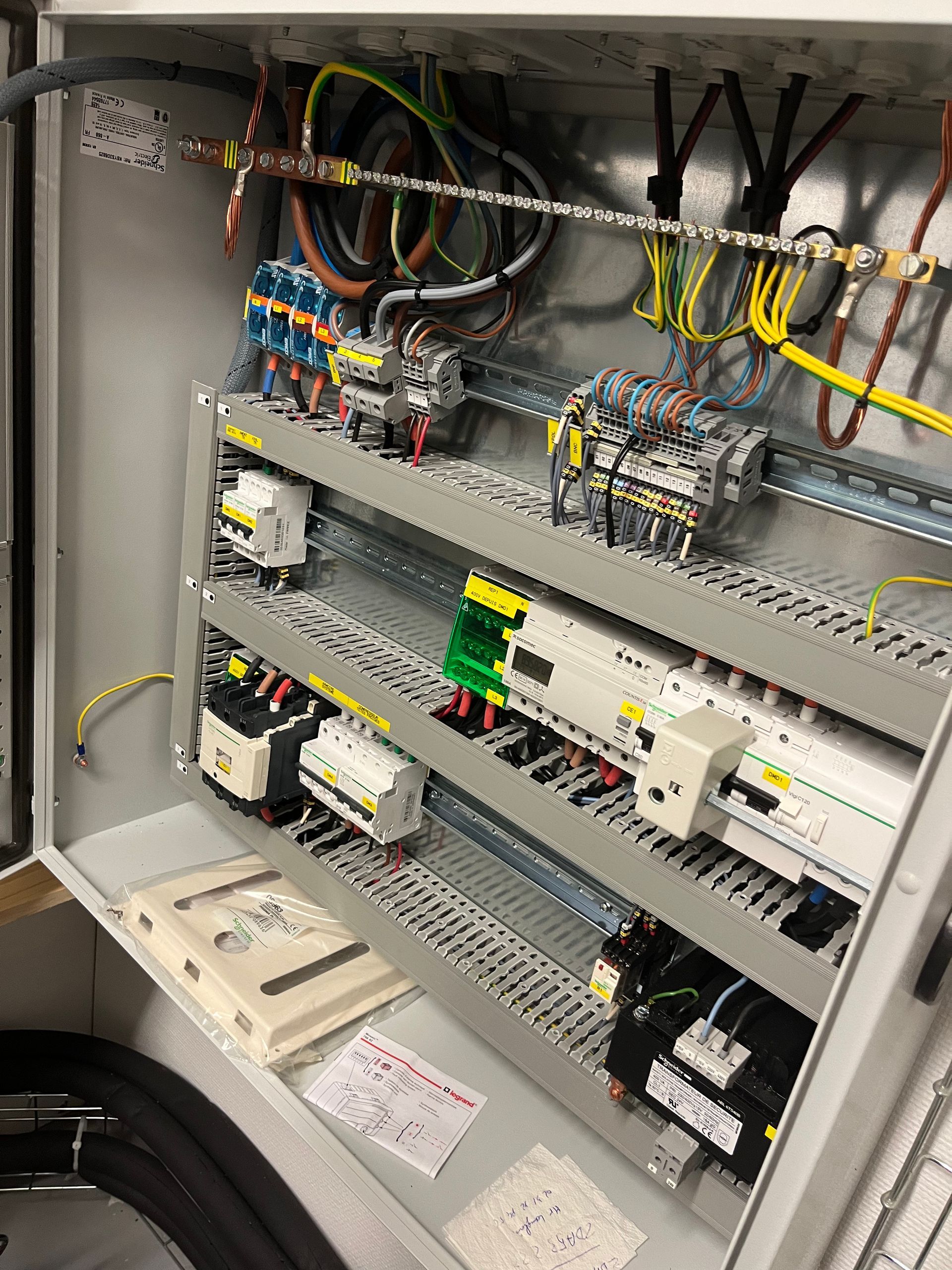 Bloc de circuits électriques