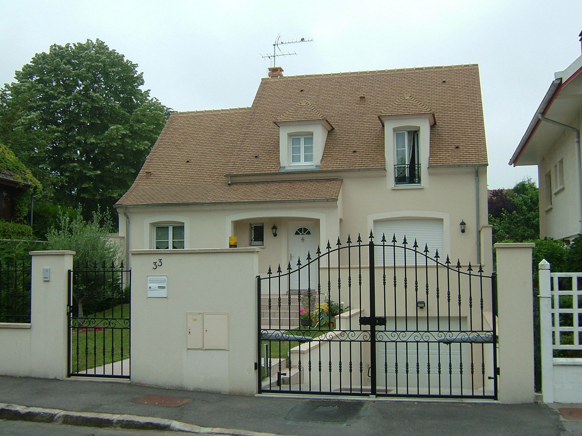 Maison Ste Geneviève des Bois