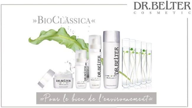 Produits de soin Dr. Belter « BioClassica ». Flacons blancs ornés de feuilles vertes et d'une touche d'éclat.