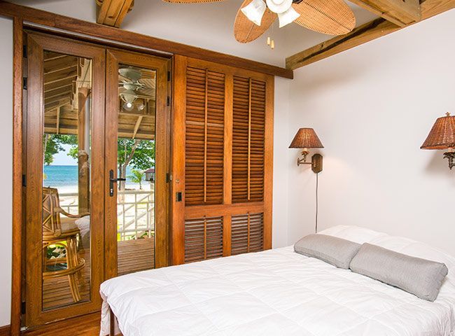 Portes en bois coulissantes