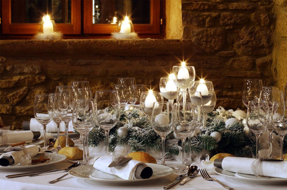Table de réception avec décoration