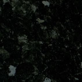Superficie de piedra o concreto moteada oscura con manchas dispersas de color gris claro.