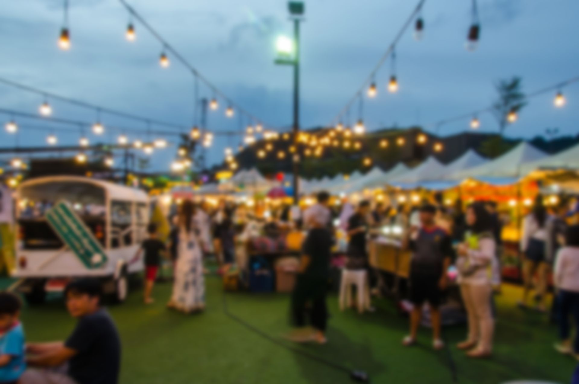 Une fête de village vu du food truck