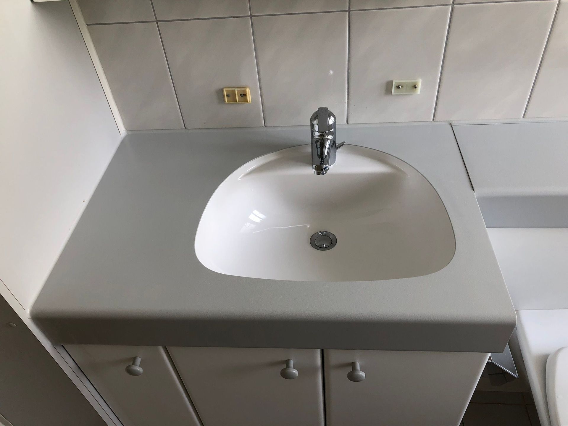 BADEZIMMER MALERARBEITEN